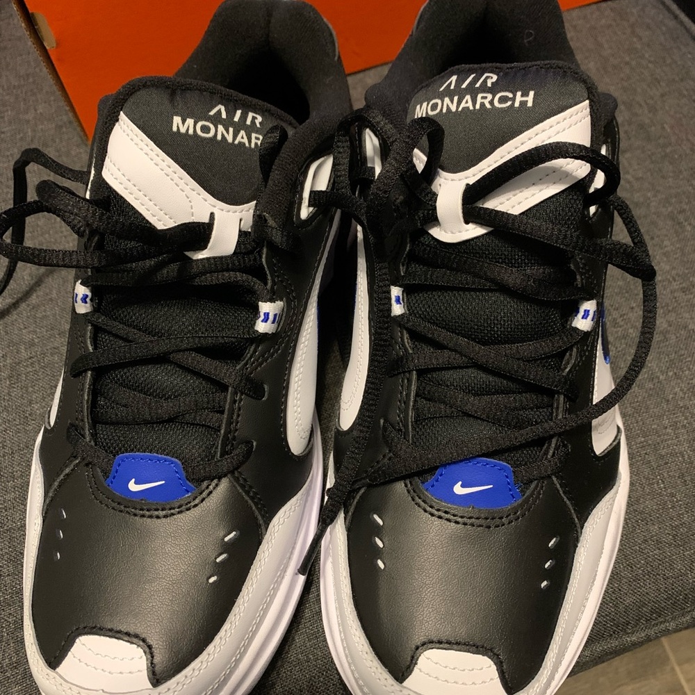 Nike shoes new